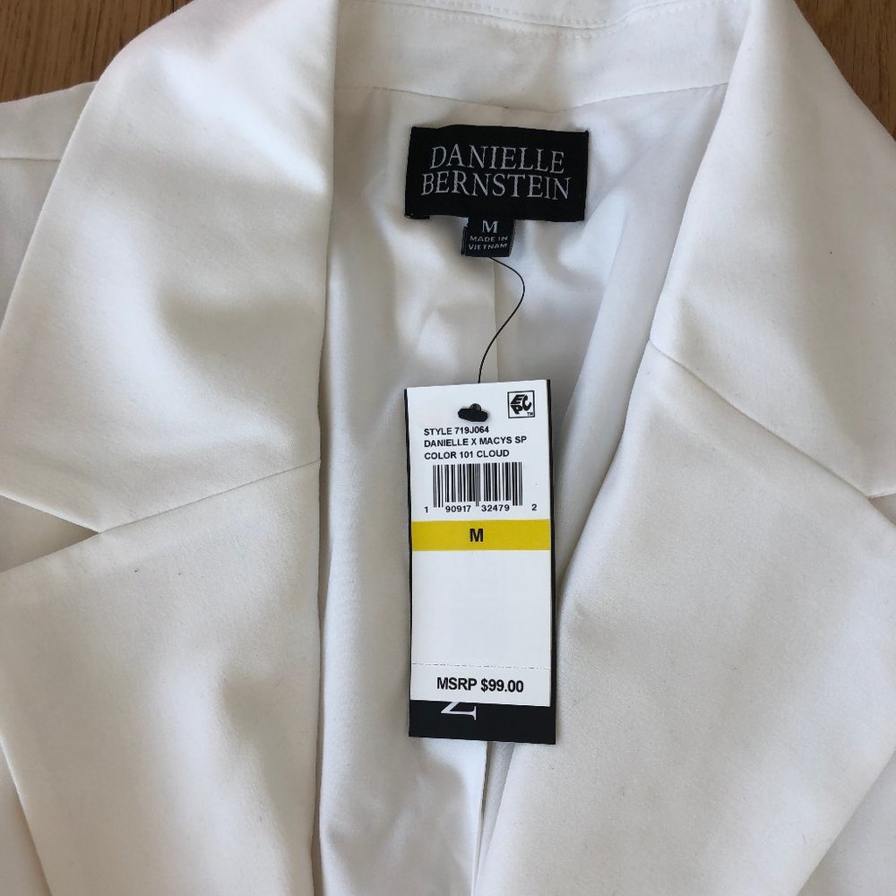 Danielle Bernstein Blazer With Ruched Sleeves - Picture 2 of 3